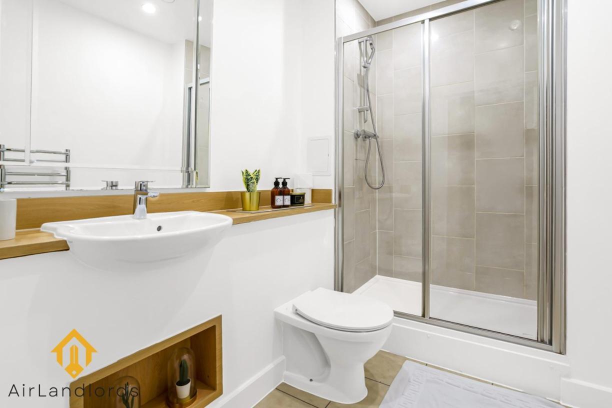 Apartament Exclusive 2 Bedroom Flat In Bromley By Bow Londra