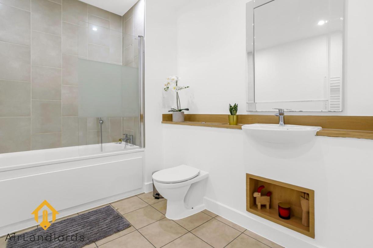 Exclusive 2 Bedroom Flat In Bromley By Bow Apartament